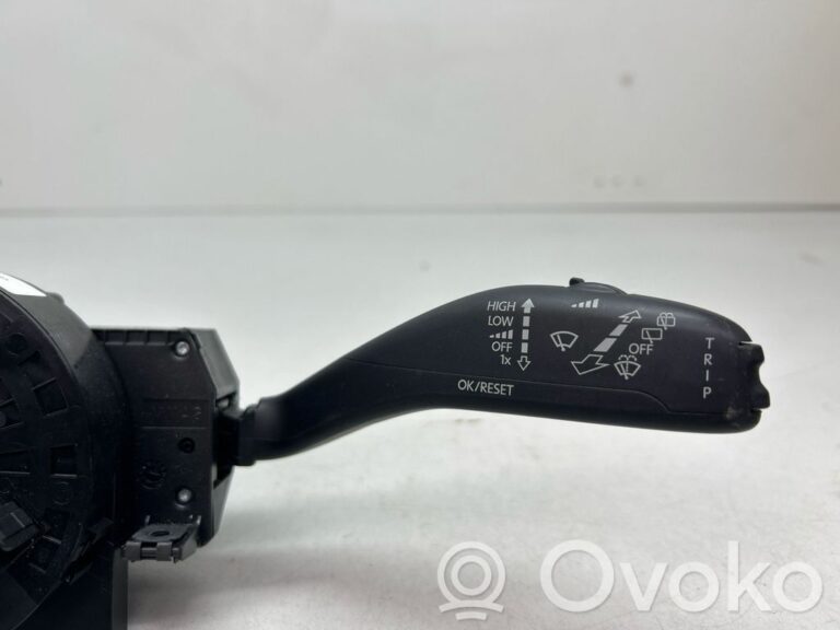 0a21318c69b0ac380ff1832f694e27f5-8aed8651cb130a3ad4857f1d96f26f5e_wiper_turn_signal_indicator_stalk_switch