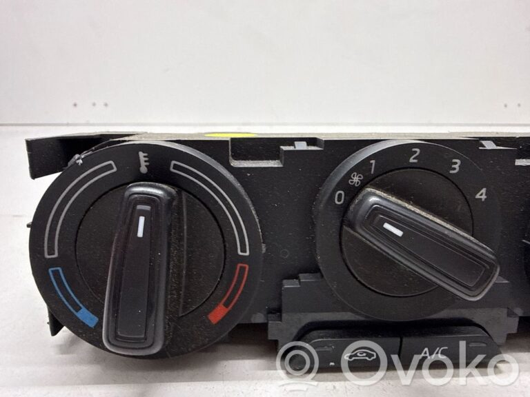 0a25328f3415114d947cec049100ceb2-36c3a0ed55ce75ffdec7b86bf0dae639_climate_control_unit