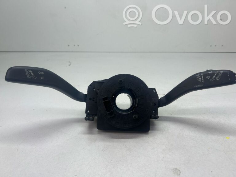 0a667292eae221e27c5af3ef07964855-b1600cf9f578e292156ca6873a796800_wiper_turn_signal_indicator_stalk_switch