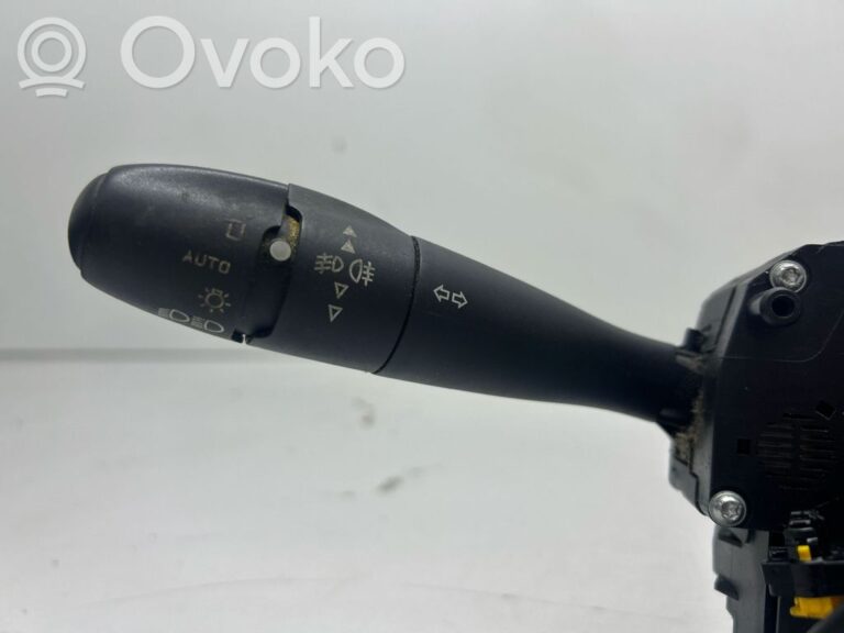 0aa9a6dd35826ce10ec5f2b8f6359fad-6211c16d46c83c421dde291c6778a070_wiper_turn_signal_indicator_stalk_switch