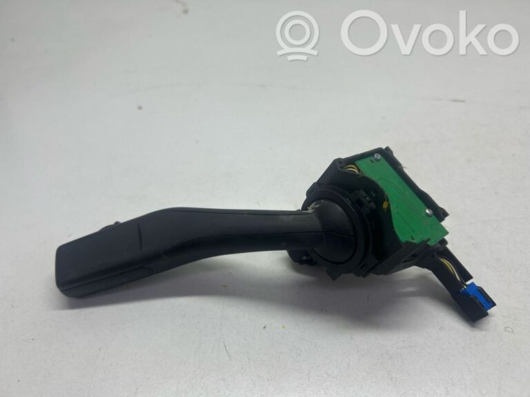 0b6b607b38b62b67c8a02ba31944be10-66f1907c9ff1ae992a67d95c91352141_wiper_control_stalk