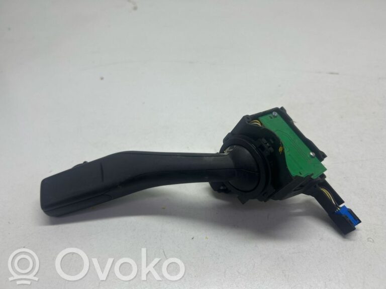 0b6b607b38b62b67c8a02ba31944be10-66f1907c9ff1ae992a67d95c91352141_wiper_control_stalk