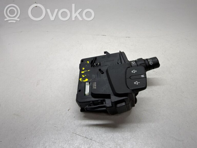 0c5d9cf3633498f18ff4809456845d57-0d9f8aac6033d65cb16fa7bcf14b3d10_wiper_control_stalk