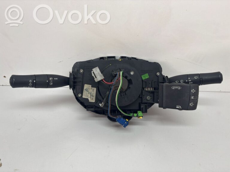 0ccc80e5db09ee595a8f3ff74e17216f-cb9371c81a38b2cd982f261a986726ce_front_door_exterior_handle