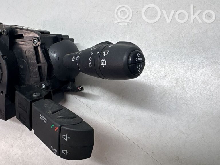 0fa2d785d2d58e2390473af9473c1226-f79f75e86b90992bea7cf2379200f258_wiper_control_stalk
