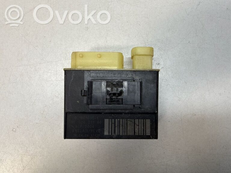 10b62d44670001c617e558126b635469-0fca39661bf1e69939399e5bdb2efa1f_glow_plug_pre_heat_relay