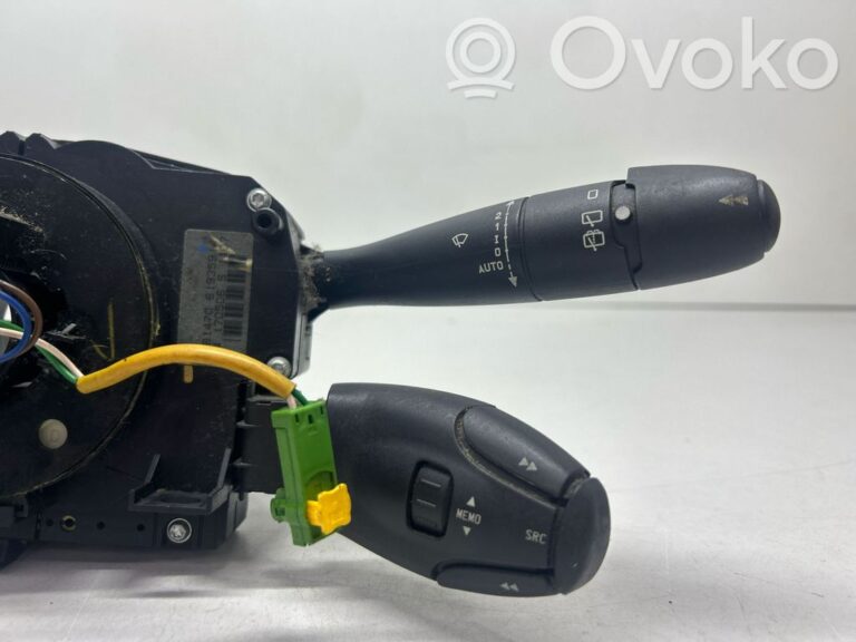 10d12510d3ca356dedab5f6623b3cf47-67272406e0e5c6e754810b6c5b1adc0f_wiper_turn_signal_indicator_stalk_switch