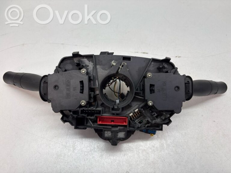 10d83d7facdffe5784336f965c6c6d01-70ca02b6330924a76ebe500dce3738f8_wiper_turn_signal_indicator_stalk_switch