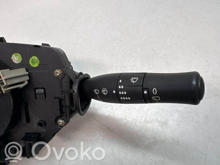 11b4a4d2b2796e65c4ce38d285112cae-dd1c22eb78284922f70cbc089baeb6a3_wiper_turn_signal_indicator_stalk_switch