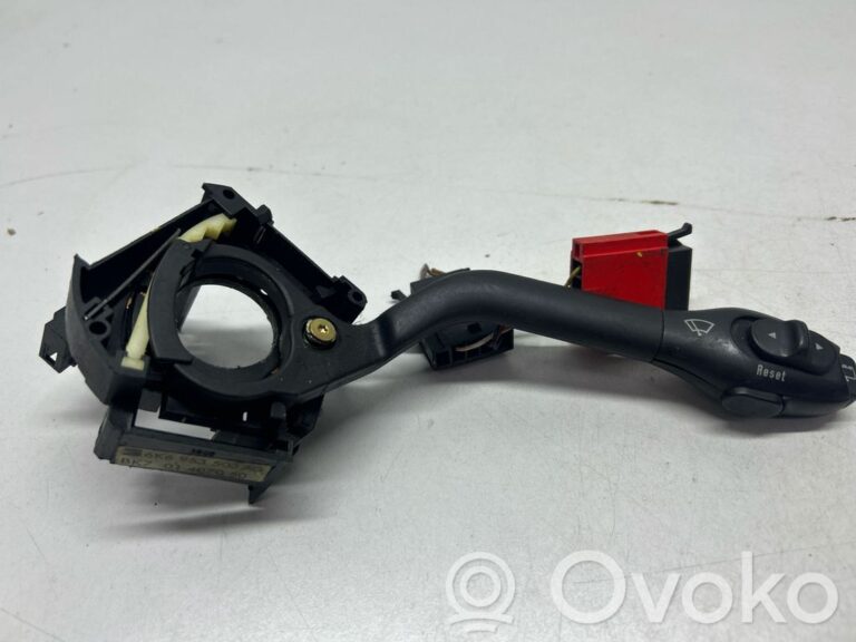 124495ca3b45d7aab1d34bc2cd764095-d4f41e604a6eeba155391a38c5f2efe4_wiper_turn_signal_indicator_stalk_switch