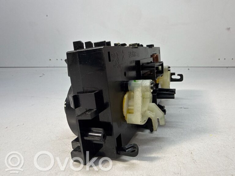 12a9727193182c09533e76160aedbef5-343bff321132580e9231641094abb1a6_climate_control_unit