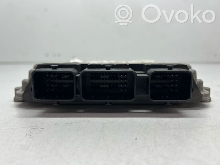 146eae3566f5cb81e5d5919443becc92-5228c1b09e15987261fe7764a694a510_engine_control_unit_module