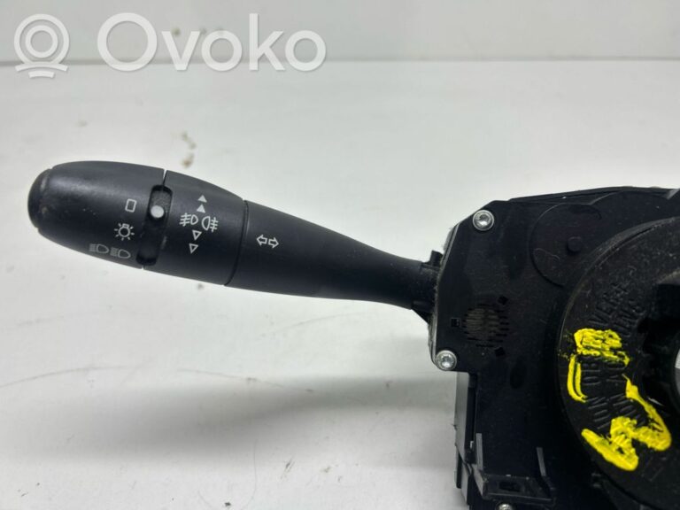 1478e8d1ad7f2036fbe2614dcc44f226-47dcdf0d6a6a1e69c11145dd12bf5649_light_switch