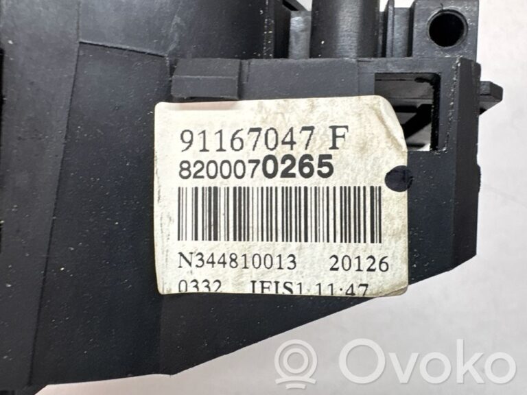 153565e3104807dd7bf51d6d7997fc97-ee37c2a067f375e13911692a5c008119_wiper_control_stalk