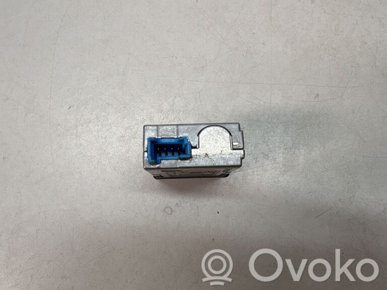 15a75d9bb3b4c3c1e011e55c53543249-dd8620cbc48304f1eb1d3ffd1cda734a_usb_control_unit