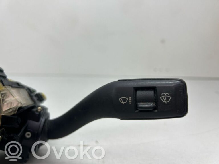 15b1c089c9a40c08ef0eaa6b3c53d85b-93f818ce4b708b2dff31ffbfb78b0677_wiper_turn_signal_indicator_stalk_switch