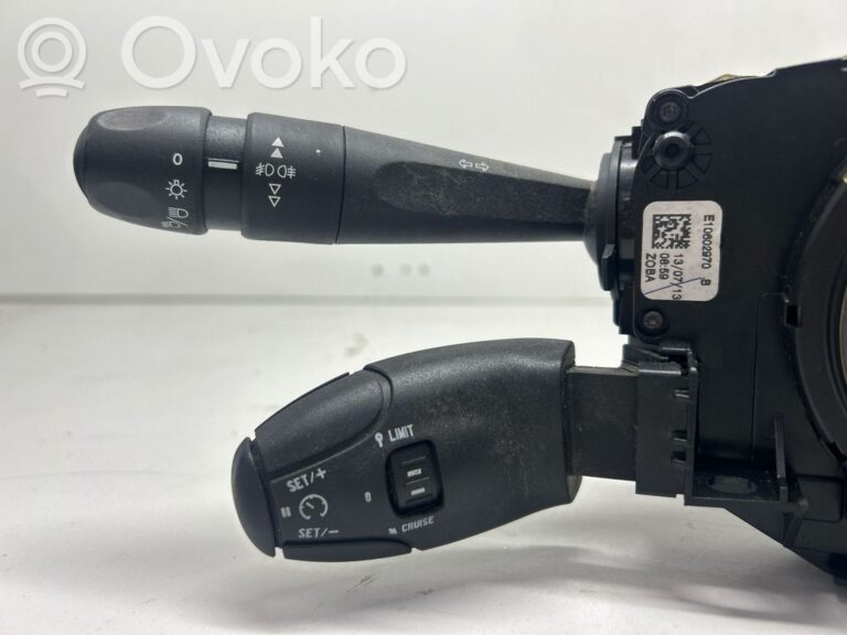 17e8f42506ccce95b8ff9b20b7ac17fb-40756e2003022b7b39071eb3bfba525d_wiper_turn_signal_indicator_stalk_switch