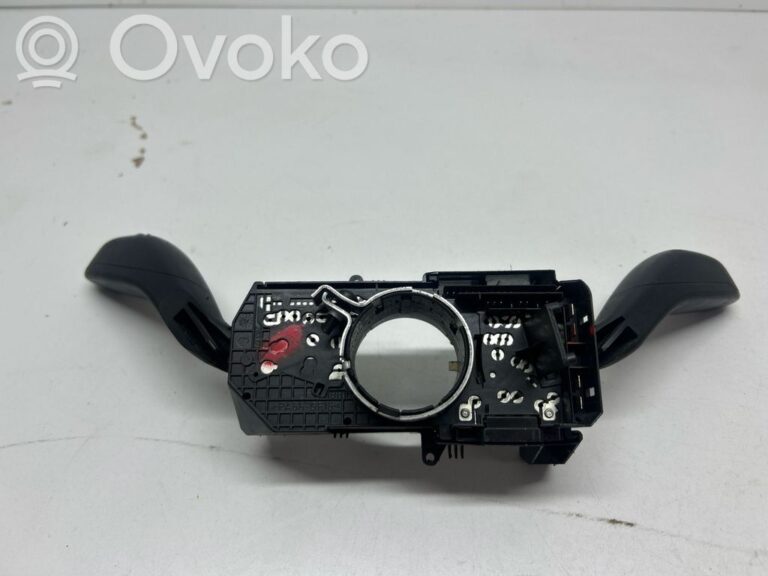 1ab112f973803dee8196860fe91d72b0-59c54f39605bcefecd5e82b77f36b3eb_wiper_turn_signal_indicator_stalk_switch