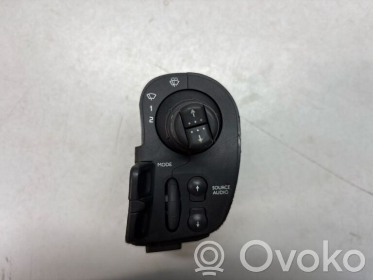 1b8509559e44a2202a9d628ceb1f7635-1bf493beffec7b1d0390b6f2b2d1f1a5_wiper_control_stalk