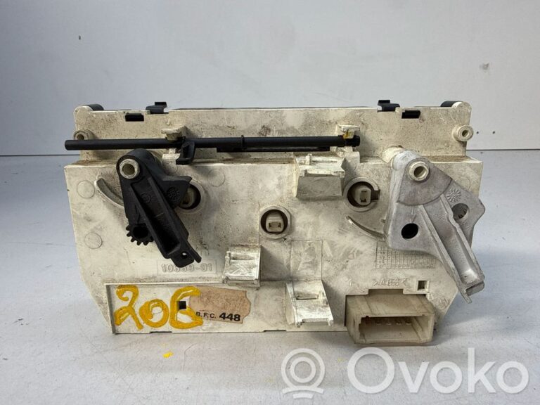 1c71abf0b76aea909def2066f34351c1-c88a7dc79aa49fe4b0dcc1bde5ff7eff_climate_control_unit