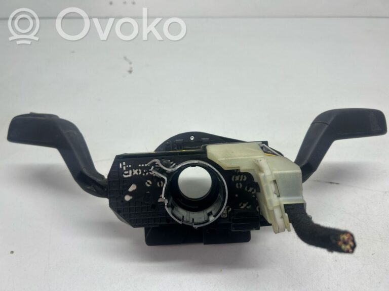 1dd8a079330ae0657a33ee65a3dc8db6-644f52e3f6d97c705cbe92486d4d31d5_wiper_turn_signal_indicator_stalk_switch