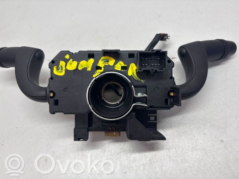 1e1c652d7780b53b93ed88adb6264002-eaffff5a6f63eb21e42c9ad0049fb75a_wiper_turn_signal_indicator_stalk_switch