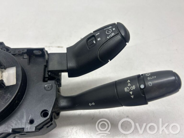 1e51a47a5d5b280badc562536de8aed0-9116c26751d1fe3ae572e19ae624d78b_light_switch