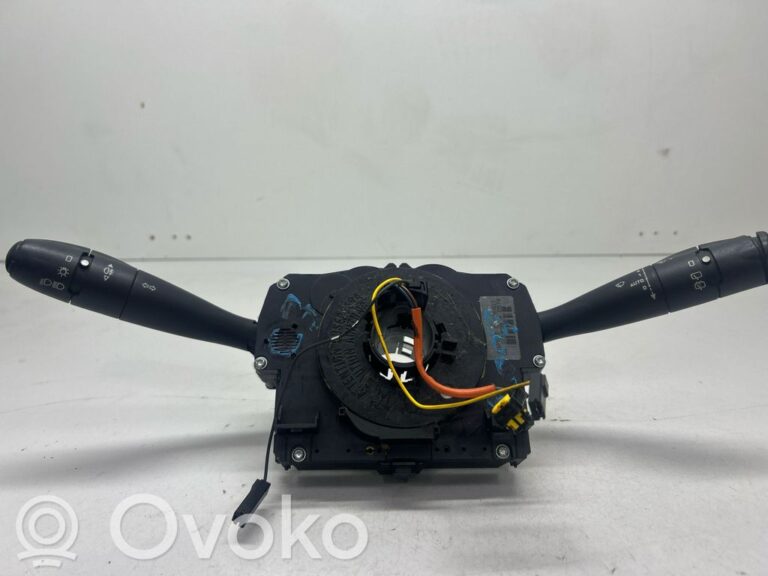 1f561c7ce4b861982069729094a971cd-7dfd547a7cd64c743a9578d40723c29d_wiper_turn_signal_indicator_stalk_switch