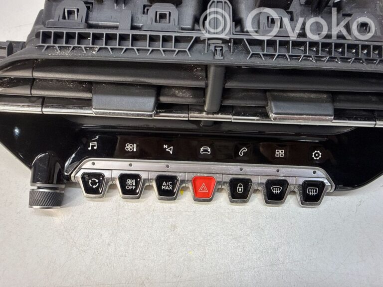 20163eab161efa3690d3b3dc0719b6ea-e18105dc474f9cea1588fa7e110e50fe_climate_control_unit