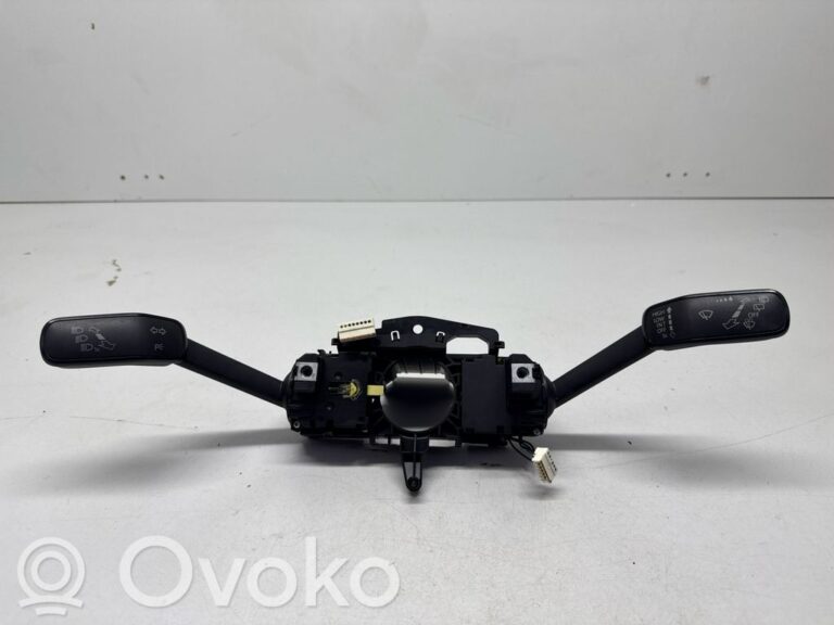 211c24fdab2dfb1e58aefbc16fc5f0e3-0b7b4779bb9c3542d0ba0439d7fc11f8_wiper_turn_signal_indicator_stalk_switch