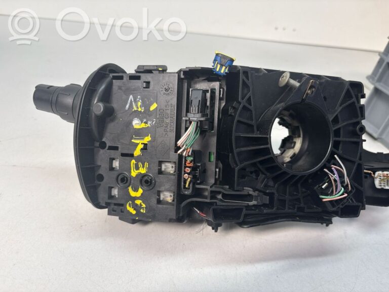 225aeb3af700a0052812f4f8bc1703be-36e0e197aae1e570b39054310f2819d5_wiper_turn_signal_indicator_stalk_switch