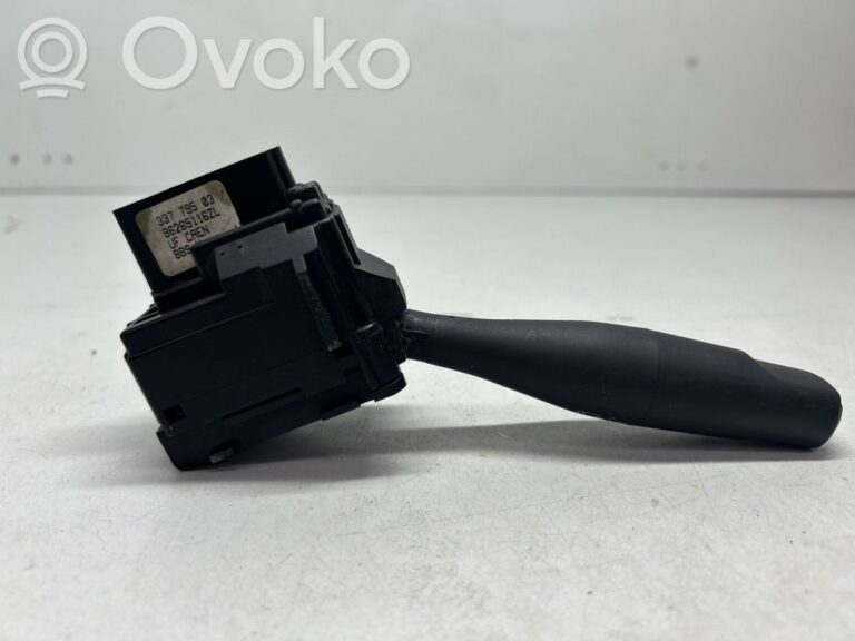 24c752a1014c153e745df4b128eed2ee-e222e88fe44c82c49fa2050c791eafa2_wiper_control_stalk