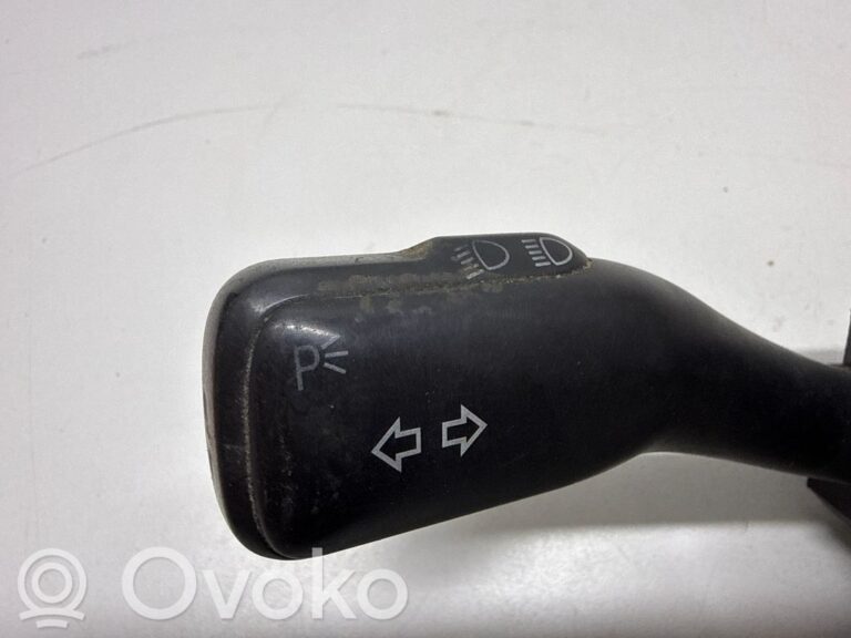 2544035e05df6d5a1a2d1c3031123735-2803813f77b0b9550de3237bd7c1ae68_wiper_turn_signal_indicator_stalk_switch