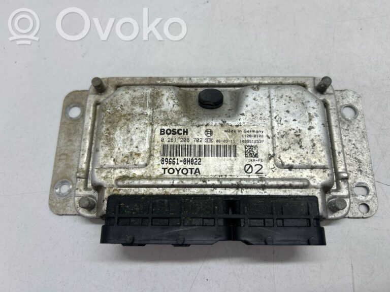 299075e202bf2db8b2e9da66689f377c-521e0537f98950e2e25a8510c37a72e5_engine_control_unit_module