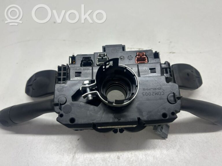 29d78e7c21cbbe934c55642946901c46-0ac7221d7246ed5fd7cea3c677044727_light_switch