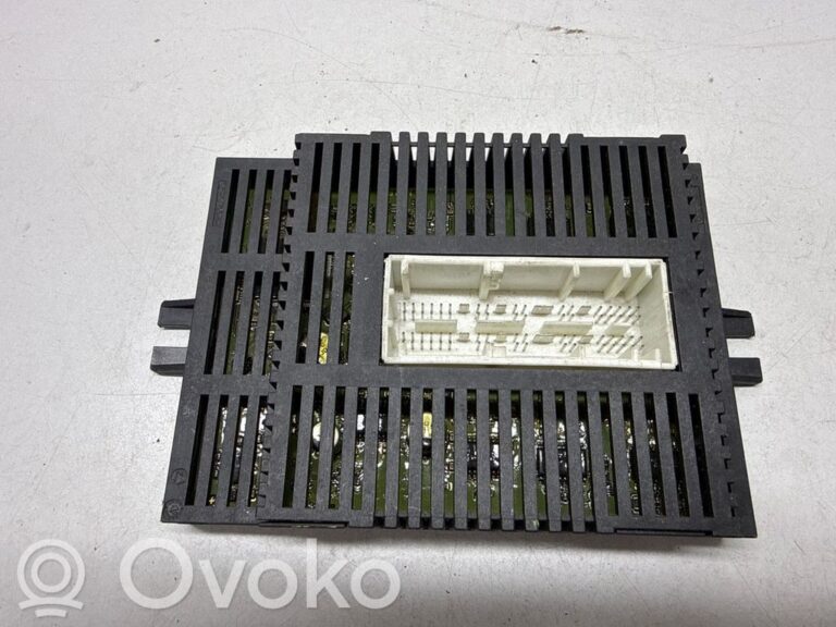 2b09a6875ed2b9d4f1008e0828bb3f81-dfefa94e0b31106ffe72e651b0c93ffb_light_module_lcm