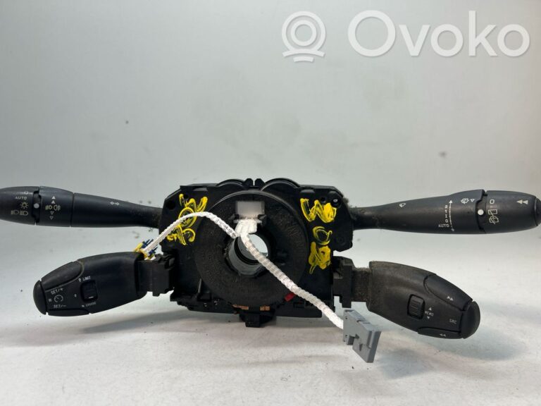 2c4b58a87b94ec1531f2fedd250e3213-16c90f49ef46b5ad3b8164fc8a218970_light_switch