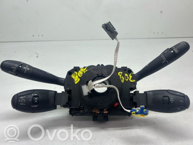 2e36ea265b7fa3e58783bd6b0a177dd6-9e6e323b8a40ead163866752d6e7819d_light_switch