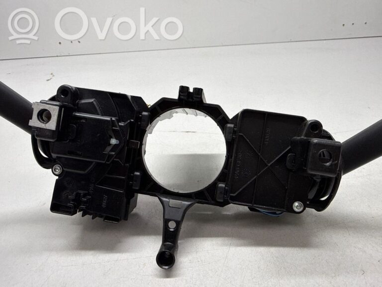 2e3e1764f86336570835ff2e5c5bd3f9-effb6a4d05c8a72a833b56a97f5ff393_wiper_turn_signal_indicator_stalk_switch