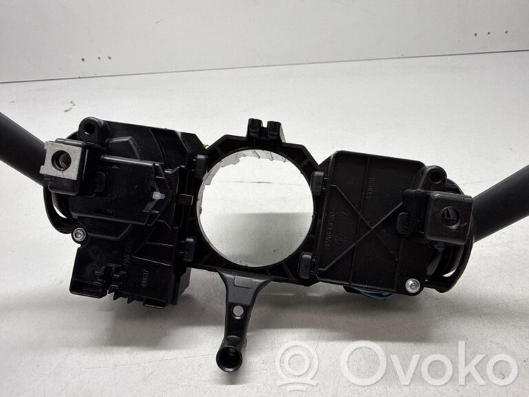 2e3e1764f86336570835ff2e5c5bd3f9-effb6a4d05c8a72a833b56a97f5ff393_wiper_turn_signal_indicator_stalk_switch
