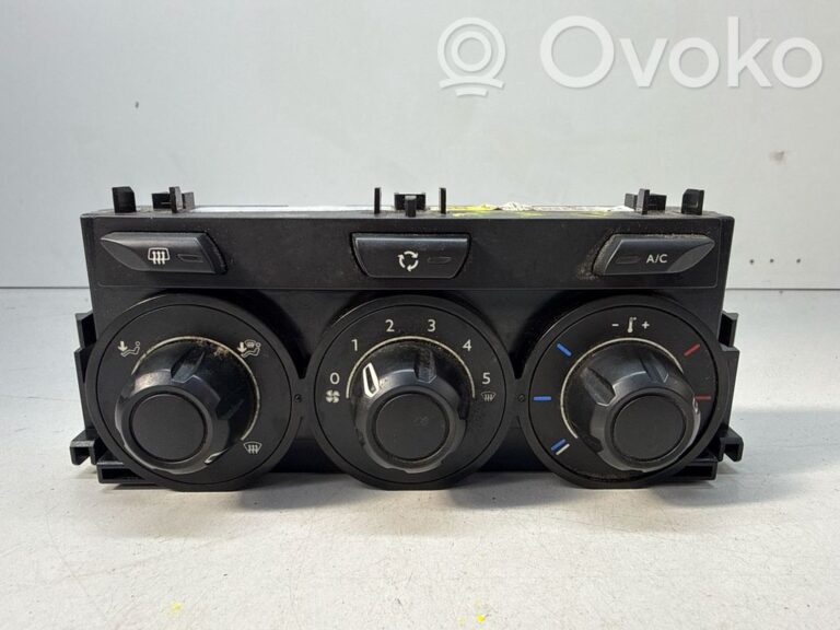 2ea49281da01d528a95fe9cfab1e0561-a8303f7ef43ac523e2cd3e3241afff0f_climate_control_unit