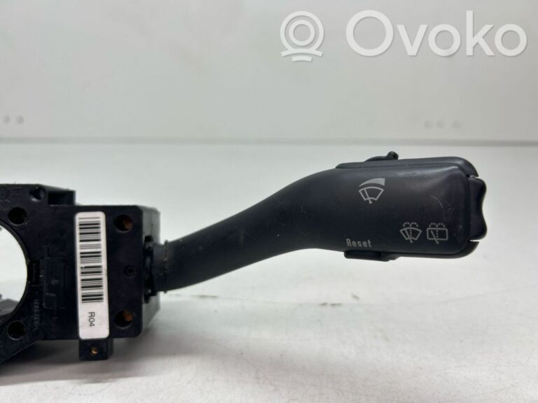 2ead3d588c782633ce4b40e586f11e4f-0f6bf75181d0a4bba765c4545ec1df94_wiper_turn_signal_indicator_stalk_switch