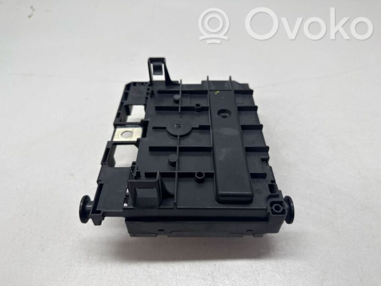 30376b04955bb964c198a7e5b0d3c30a-7fca07320476889c7fa8baf560279443_fuse_box_set