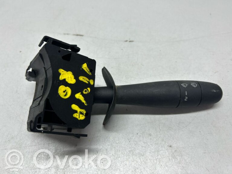 31149f9e67518e132a65d0a557ba5f7e-6d96fe44da571c94498d34943f41cce0_wiper_control_stalk
