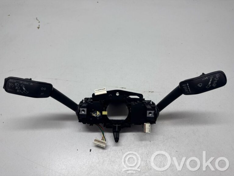 326a64e7415c70cf8bc5bc9343e66db1-8e1b21c83f7af2acb5f777a3911e4ac7_wiper_turn_signal_indicator_stalk_switch