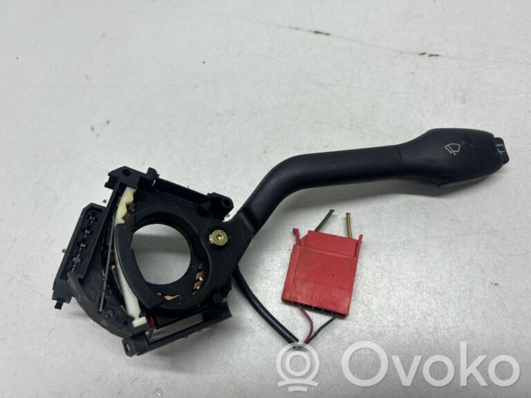 32f8b42fd47cba72b57e6138120e1f42-809a8e41620e9a6edd7f6f4ab76487cf_wiper_control_stalk