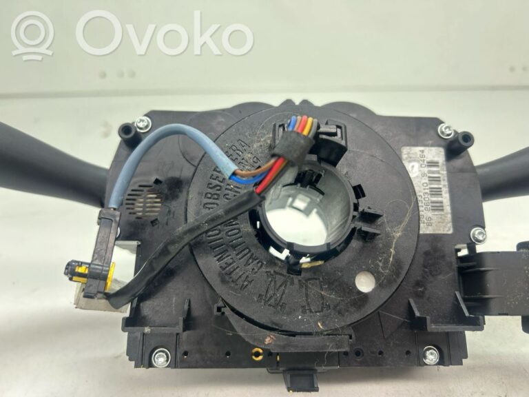 330ba1ee24f72c40997a98685b8b2be6-3d227ca4b209dbc497db1a10a860242e_light_switch