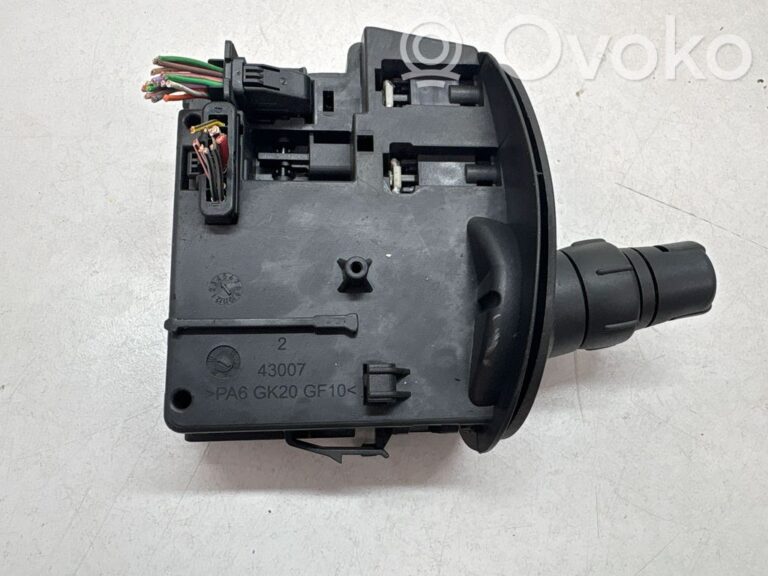 35e5c4172db9f5f745e75ca8d93f9c29-9b3bae9486f7115378fa557b0541f46c_wiper_control_stalk