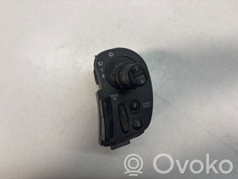 380120447f68c00342aebb6727bdbcab-06f15bc66c69512e3c4627fe9354b095_wiper_control_stalk
