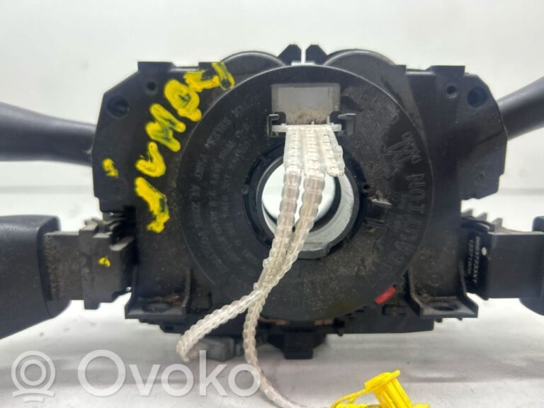 3825f20abad09045bf54fa47c6bebe45-3d76748a7f3edf4207f2cb8bd280b9ef_wiper_turn_signal_indicator_stalk_switch